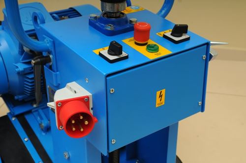 2 KBK-600 Elektrikli Derz Kesme Makinesi